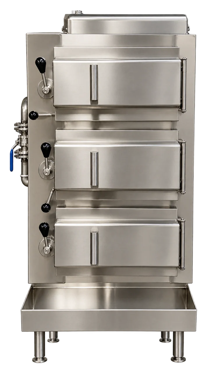 Idly Box - Steam with the equipment isolated on a transparent background