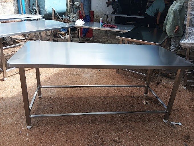 Commercial kitchen work table by Bangalore Kitchen Equipments